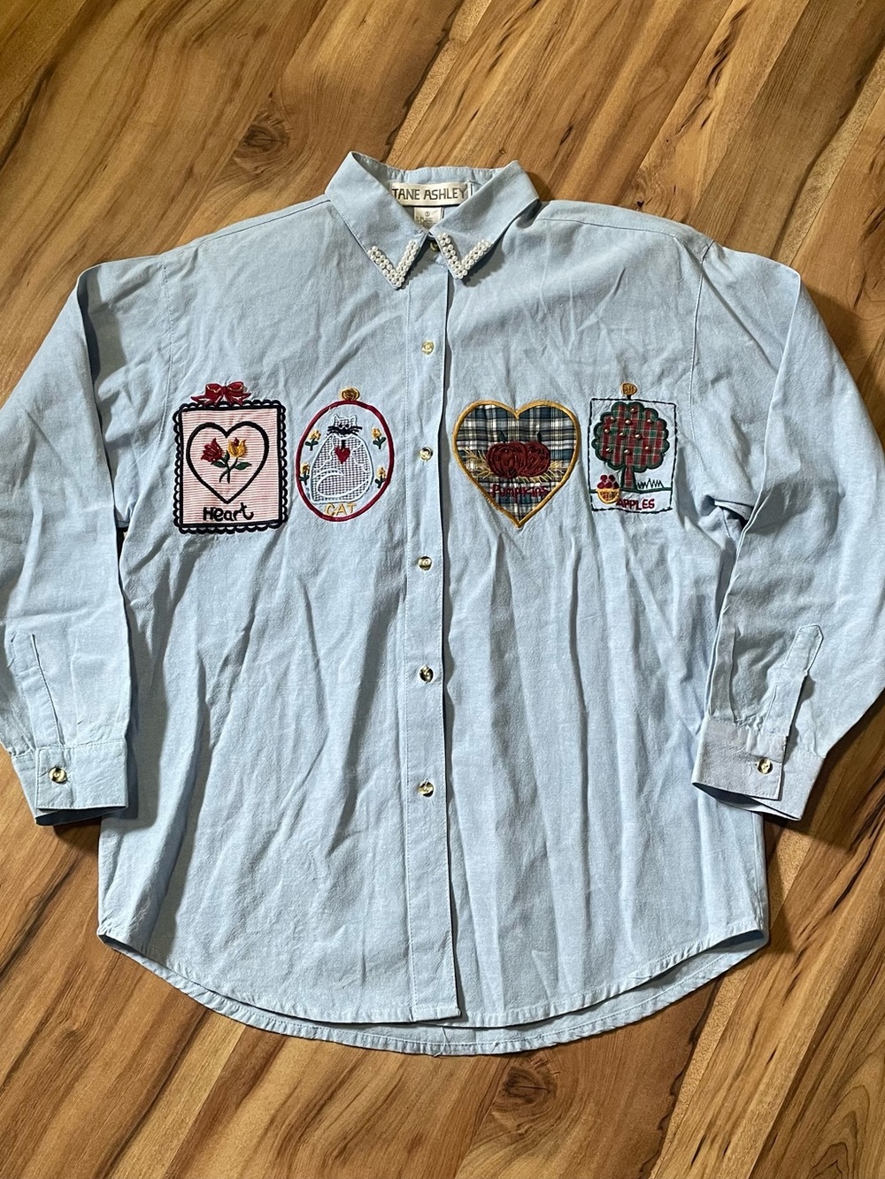 Jane Ashley Vintage Embroidered Heart Apple Patchwork Chambray Denim Shirt S